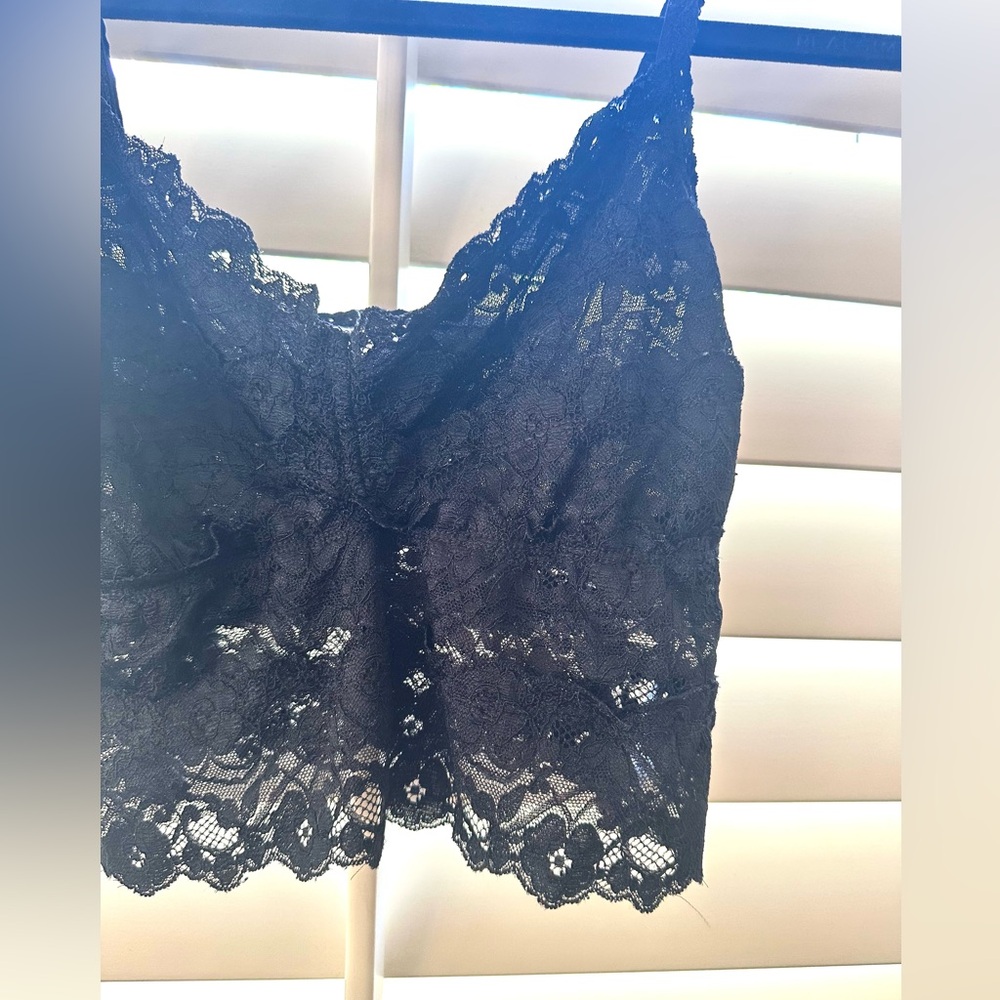 black lace bralette